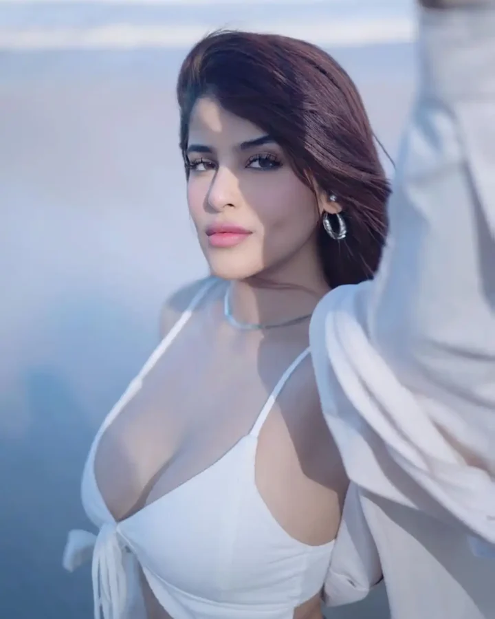 Gandii Baat Actress Edin Rose Hot And Spicy Photos gandii-baat-actress-edin-rose-hot-and-spicy-photos