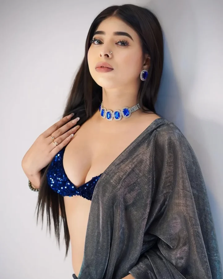 Rajlaxmi Das (saanvi032) Sexy Cleavage Hot Saree Images (79)