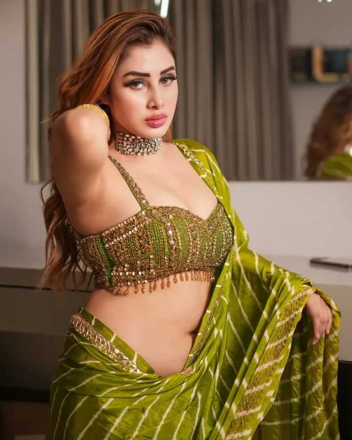 Jiya Roy Hot And Sexy Photos (30)