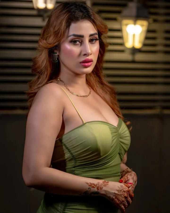 Jiya Roy Hot And Sexy Photos (55)